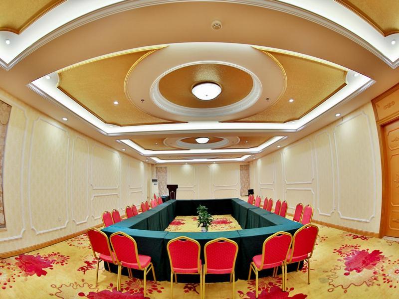 Vienna Hotel Wuhan International Convention And Exhibition Centre Dış mekan fotoğraf